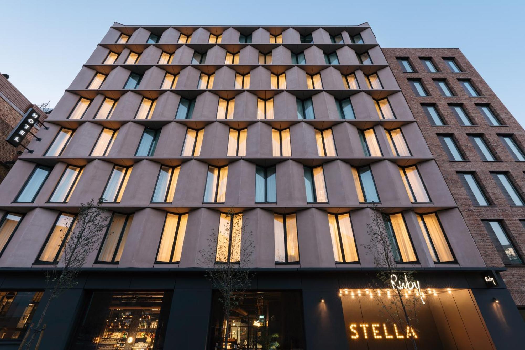 Ruby Stella Hotel London Exterior photo